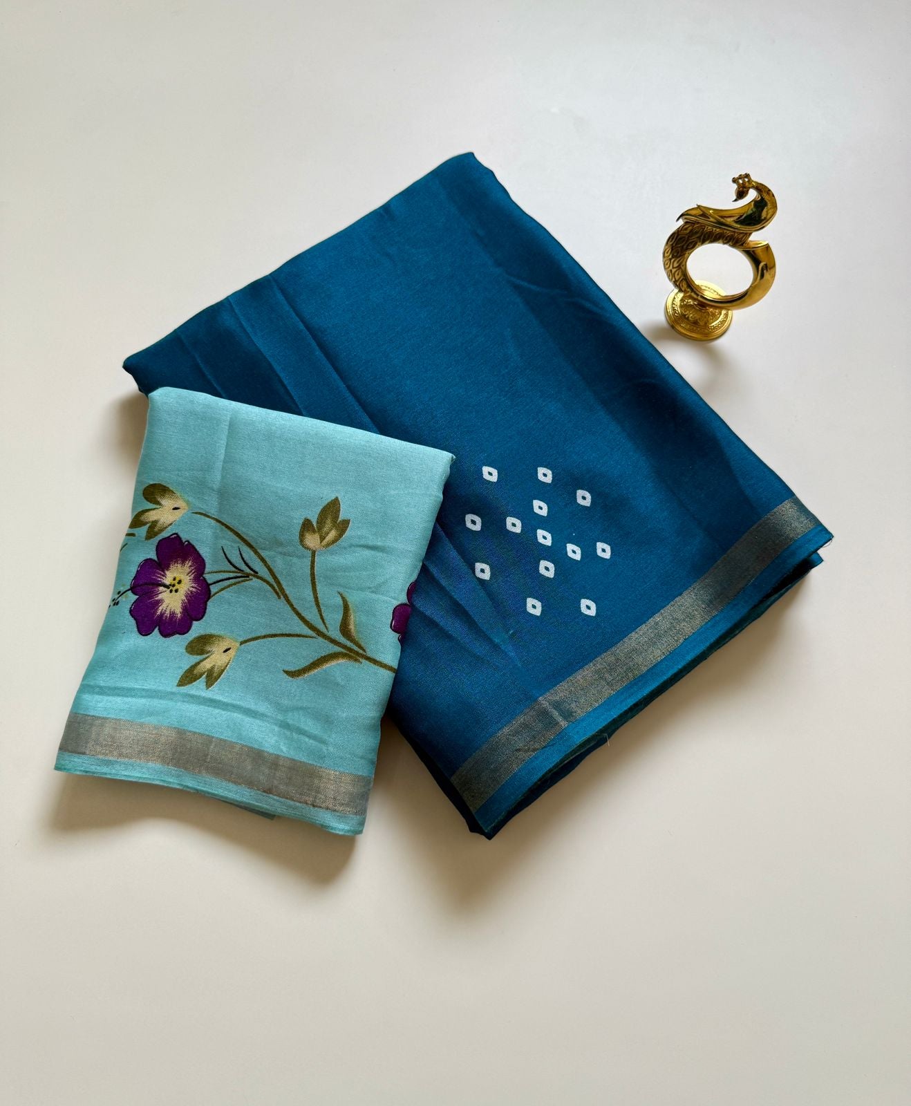 Mul cotton saree with degine in pallu print